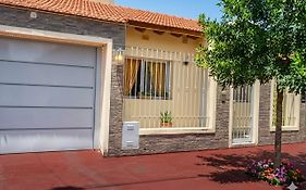 Casa Espaciosa para Familias, hasta 7 Personas,Cerca de Bodegas y Ciudad